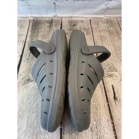 RUGGED SHARK Men’s Gray Clogs / Size: 9 - Picture 6 of 10